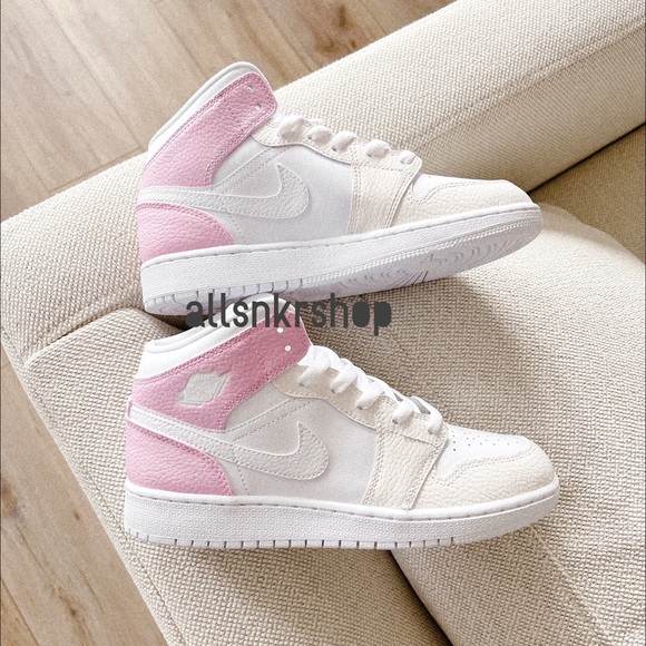 Nike air jordan 1 mid custom brown hand painted - Picture 2 of 2